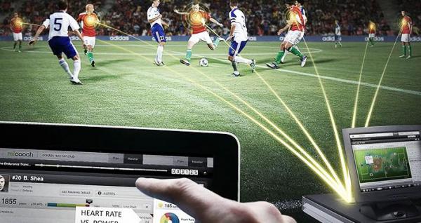 illustration paris sportifs en ligne football tablette ordinateur